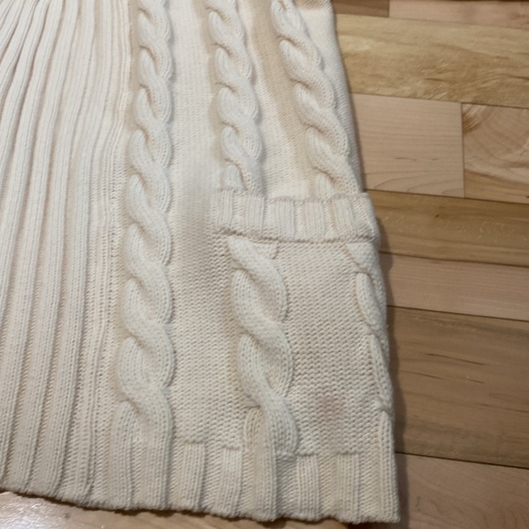 Escada Margaretha Ley Cream Cable Knit Sweater - Picture 16 of 17